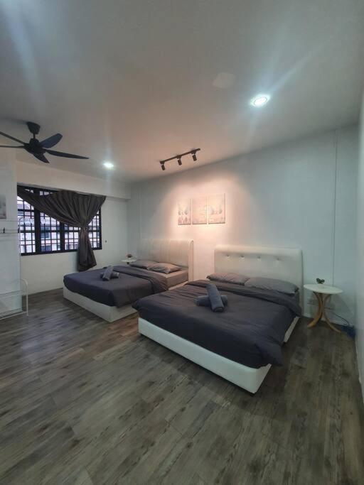 Apartment 3 Storey Bangalow Near Spice Arena & Queensbay Mall *